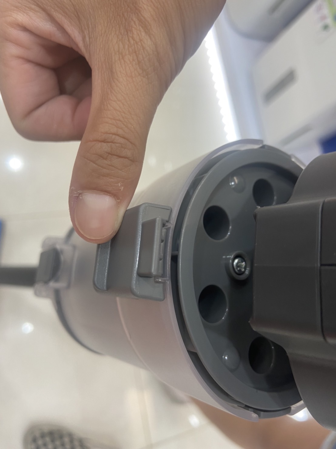 Panasonic 無線吸塵器 MC-SB85K 向卡毛說掰掰