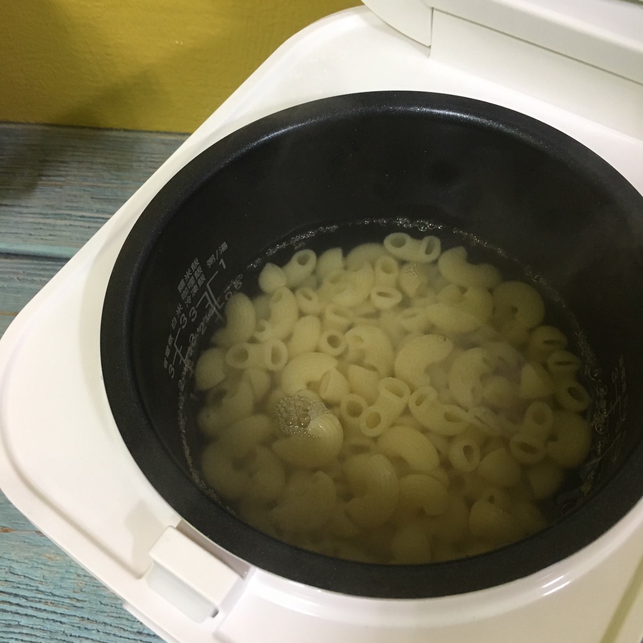 日本設計家電 ONE amadana 智能料理炊煮器 電子鍋 STCR-0103