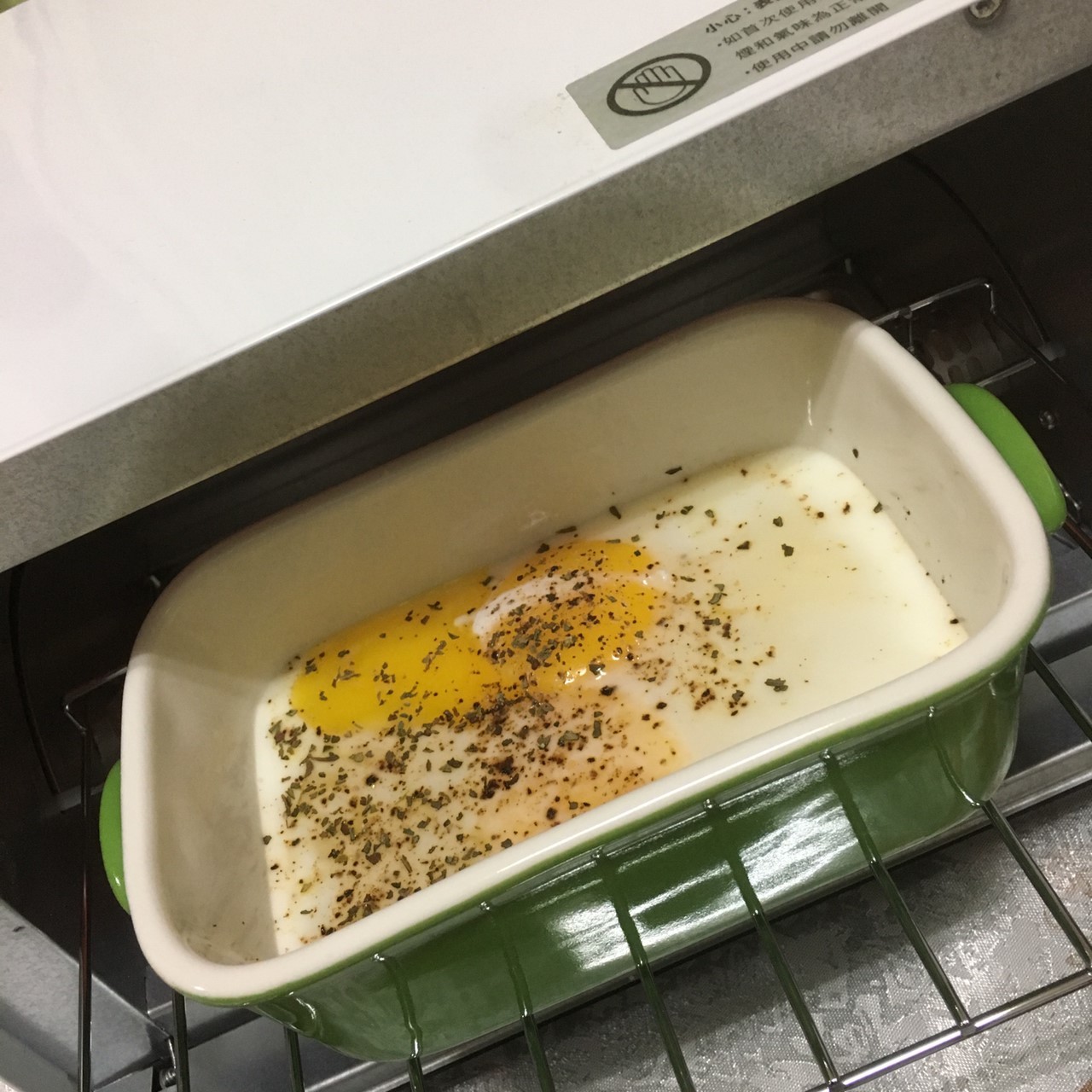 小資簡約風 家裡擺這台演繹優雅 ONE amadana 經典復古烤箱 STRT-0102 (已停售