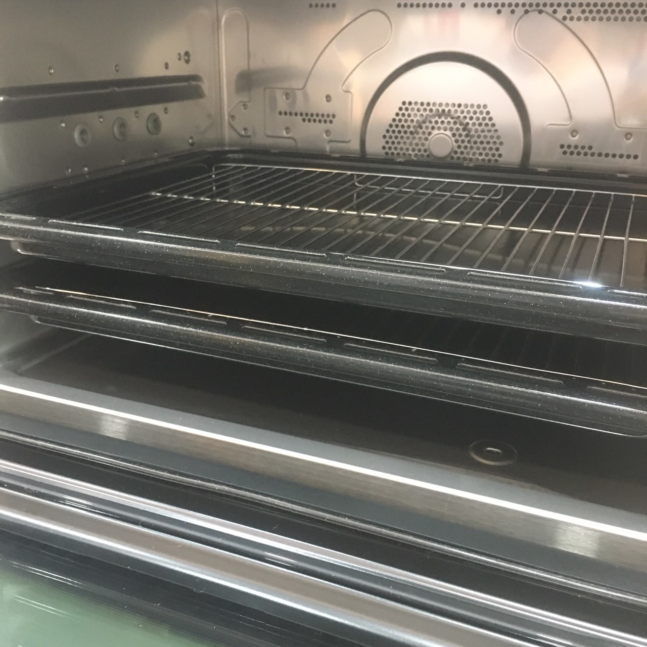 探討蒸氣烘烤爐300B的特異功能-趴萬 (已停售)