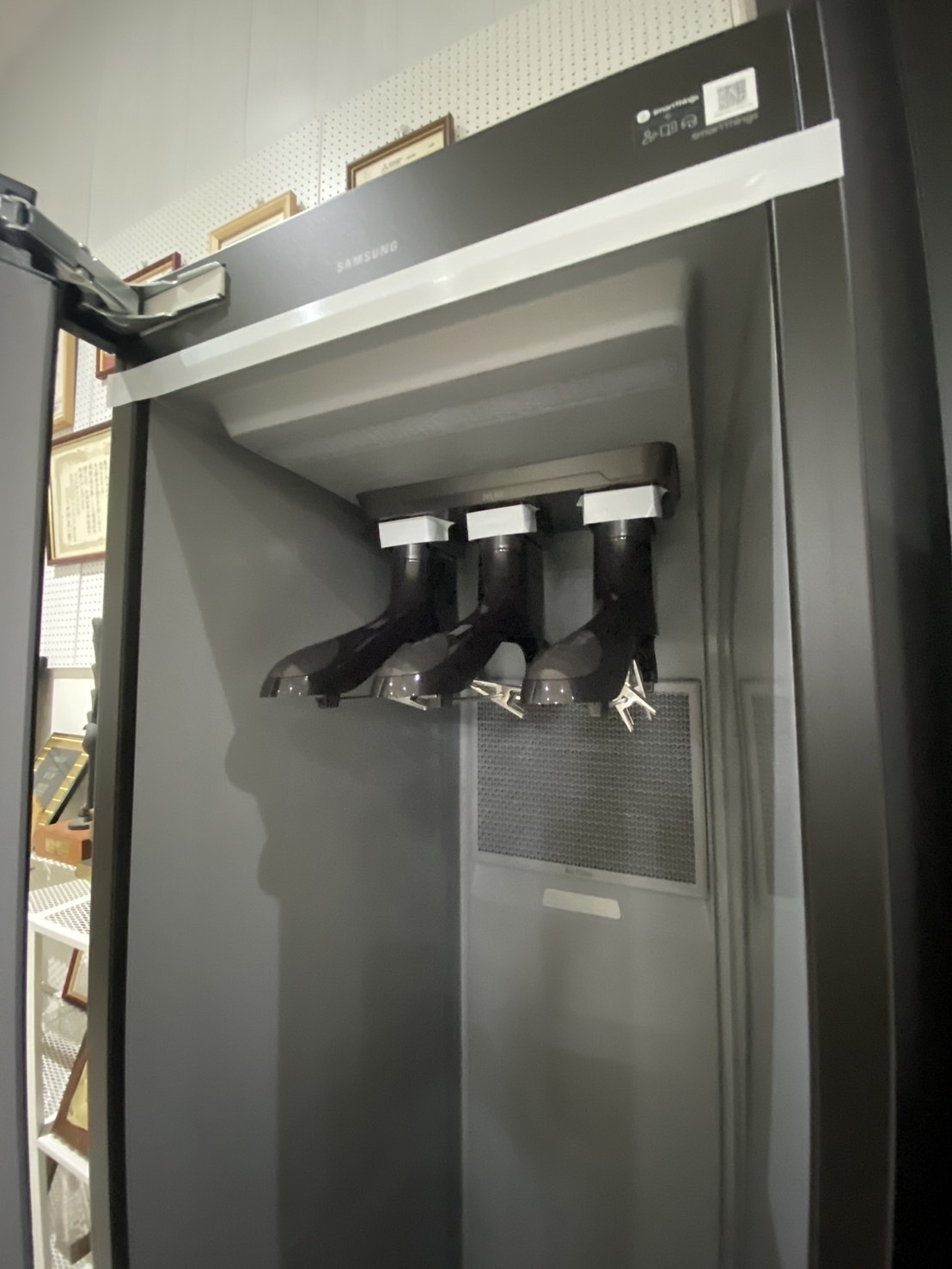 三星 Samsung AI衣管家 電子衣櫥 DF60A8500CG/TW