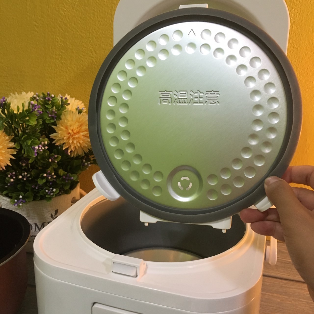 日本設計家電 ONE amadana 智能料理炊煮器 電子鍋 STCR-0103