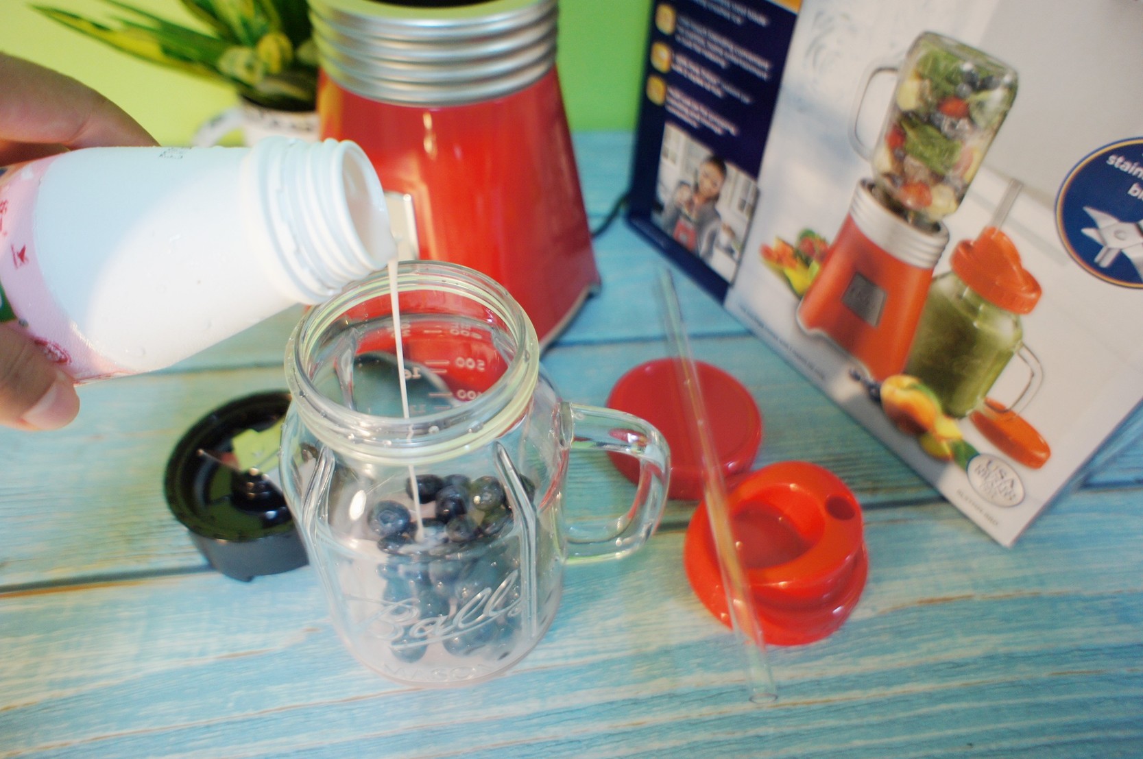 來自美國OSTER BALL經典隨鮮果汁機 Mason杯-趴萬 (已停售)