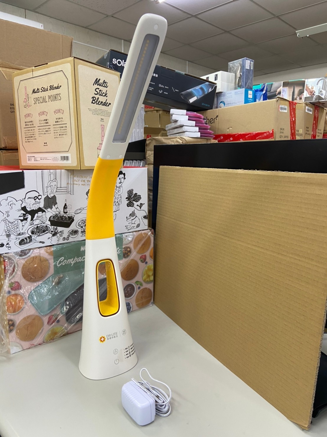 【愛德華醫生】呵護之光 兒童護眼+空氣清淨小檯燈 9021D (已停售)