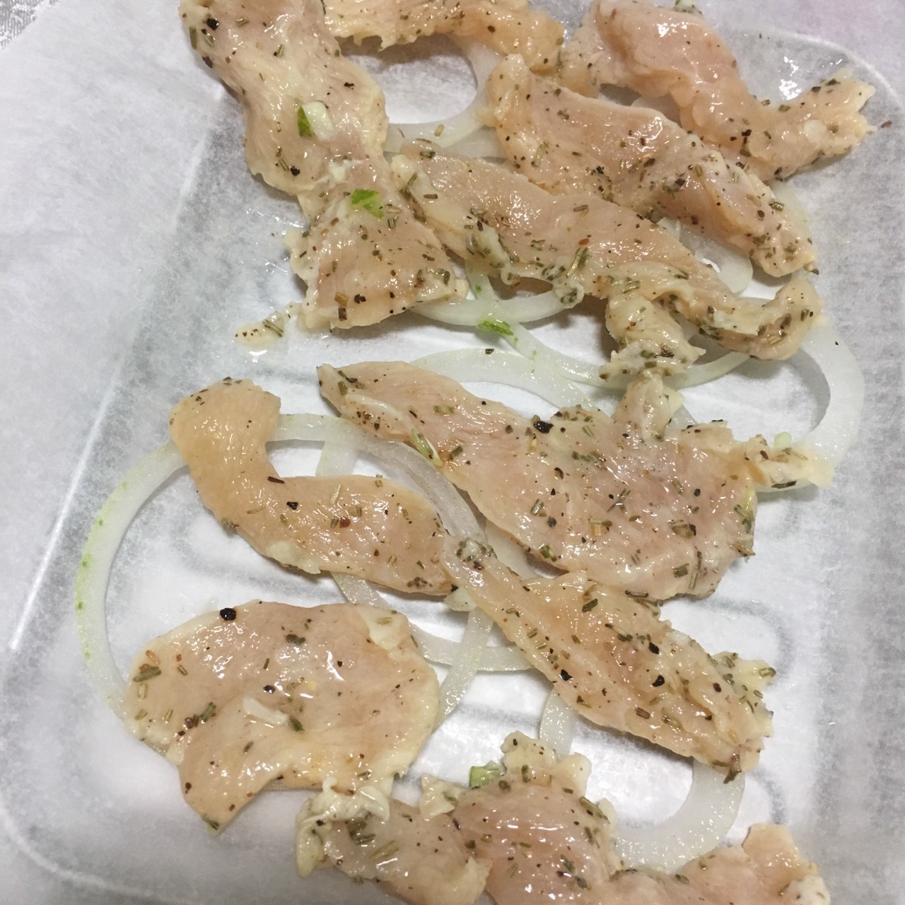 小資簡約風 家裡擺這台演繹優雅 ONE amadana 經典復古烤箱 STRT-0102 (已停售