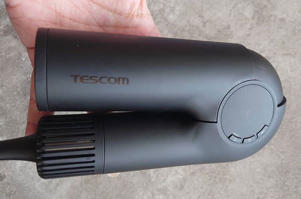 【新品開箱】TESCOM TD860 吹風機｜負離子吹風機發明者的進化之作