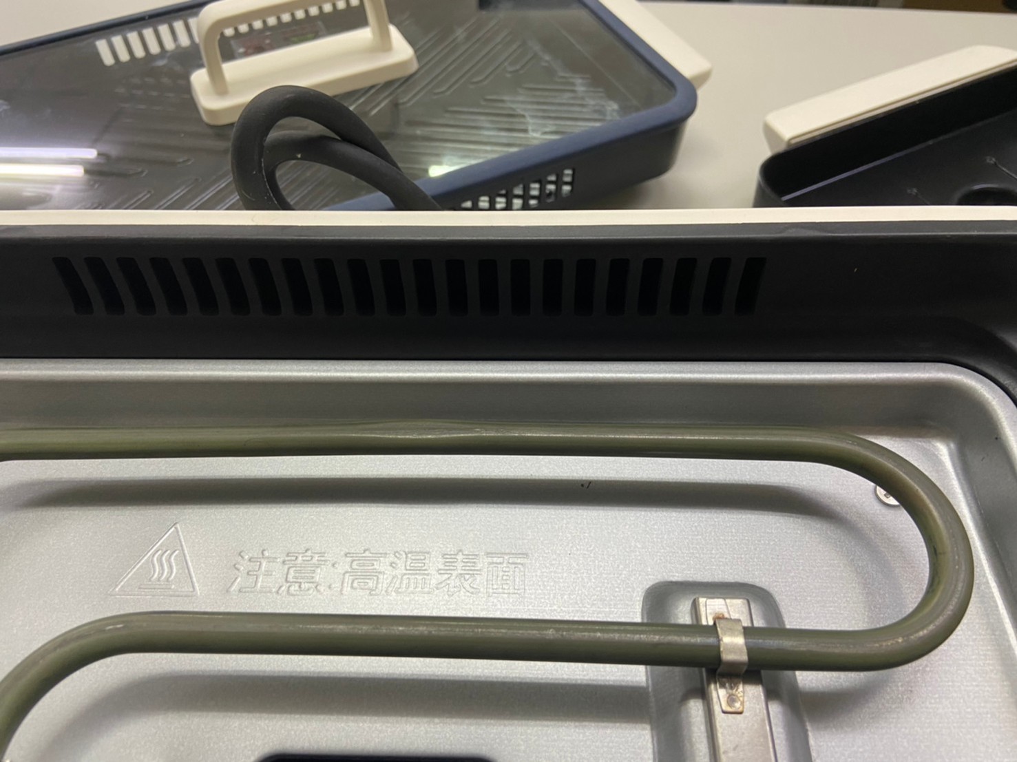 【sOlac】 西班牙品牌 無煙烤盤 SSG-019W 夏天到了 烤肉配啤酒去(已停售)