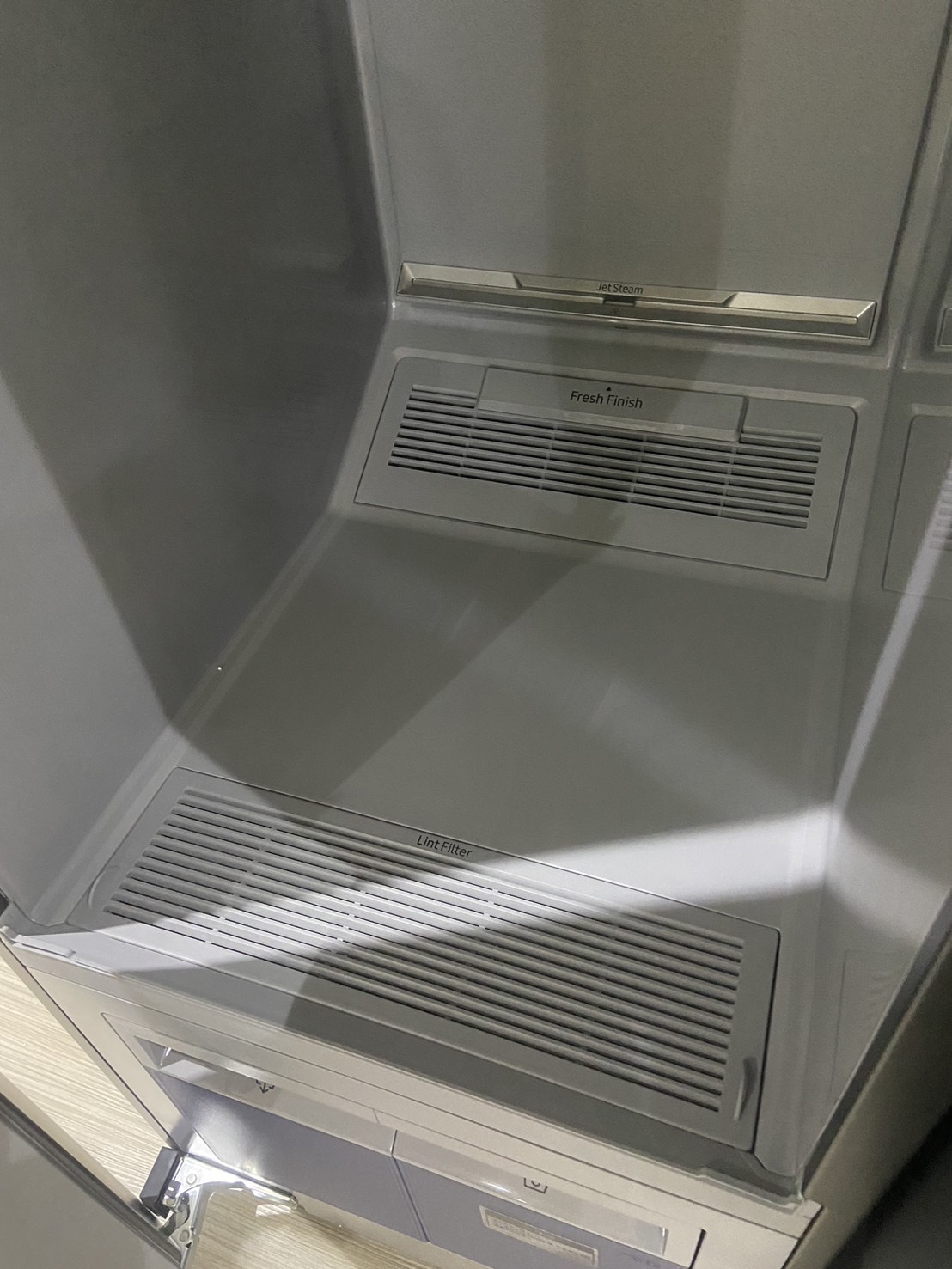 三星 Samsung AI衣管家 電子衣櫥 DF60A8500CG/TW