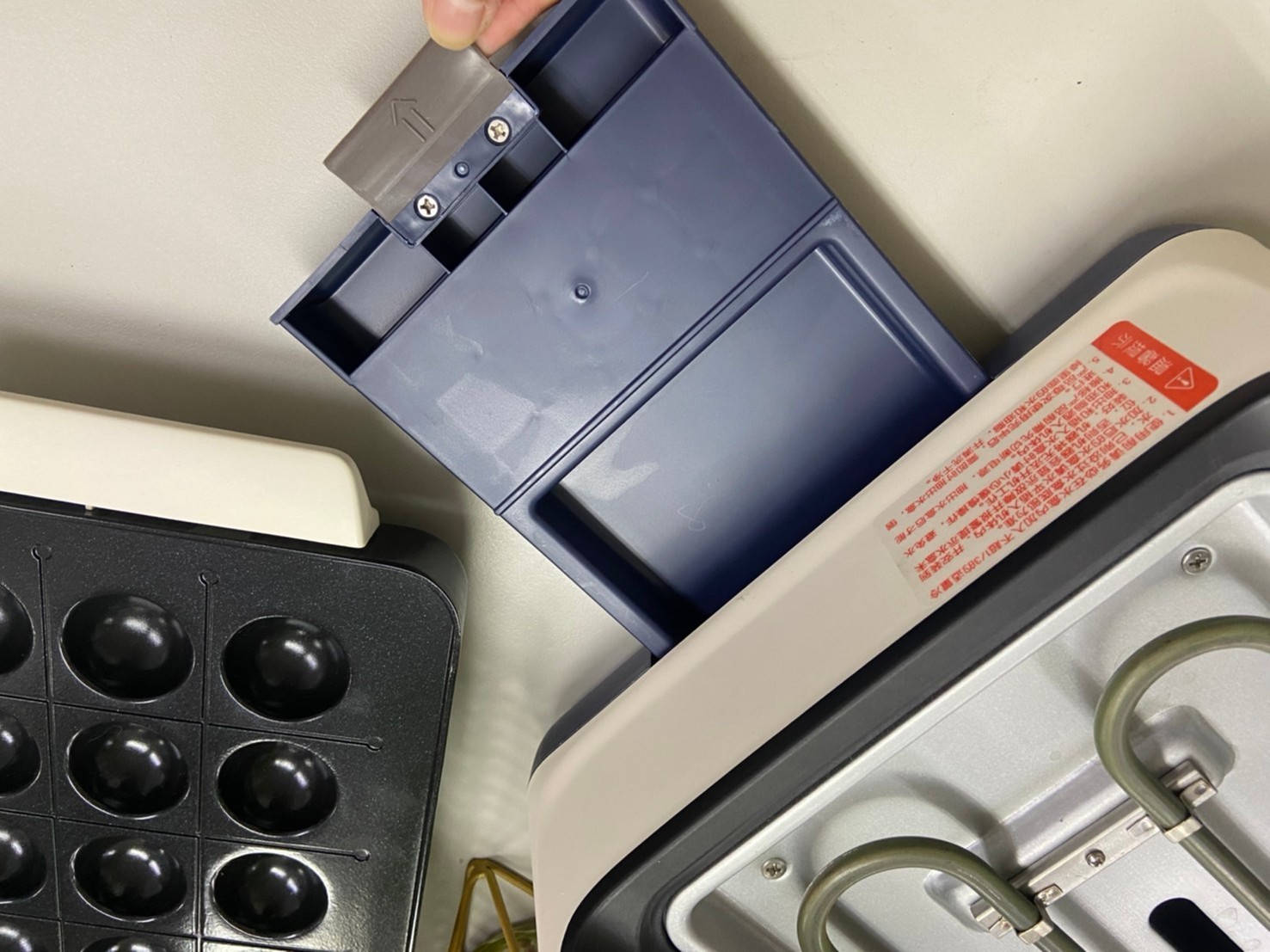 【sOlac】 西班牙品牌 無煙烤盤 SSG-019W 夏天到了 烤肉配啤酒去(已停售)