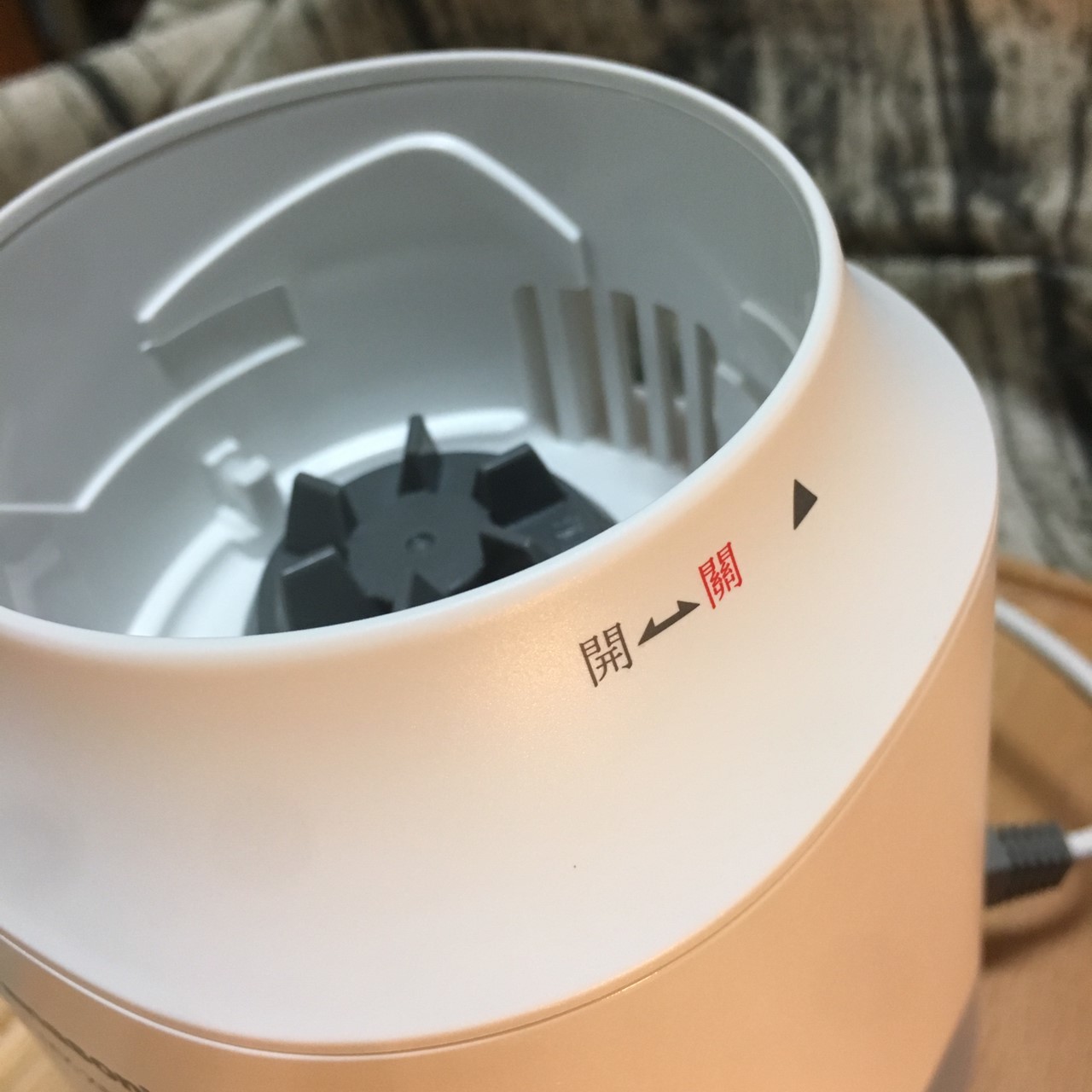 營養隨時帶著走Panasonic MX-XPT102 輕巧隨行果汁機 趴萬 (已停售)