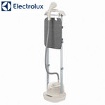 Electrolux 伊萊克斯 E7GS1-74OW 蒸氣掛燙機 1600瓦 燕麥白 直立式掛燙機