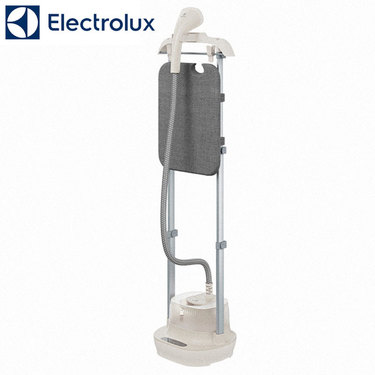 Electrolux 伊萊克斯 E7GS1-74OW 蒸氣掛燙機 1600瓦 燕麥白 直立式掛燙機